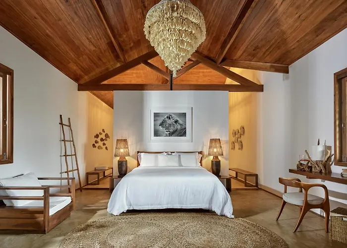 Villa Jomael - La Villa Group